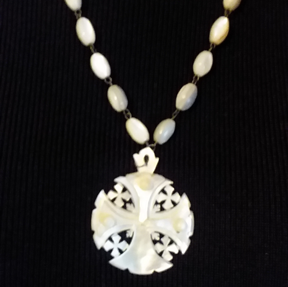 Org. Antique Jerusalem Mother of Pearl Cross Pendant Prayer Beads Necklace/Carve
